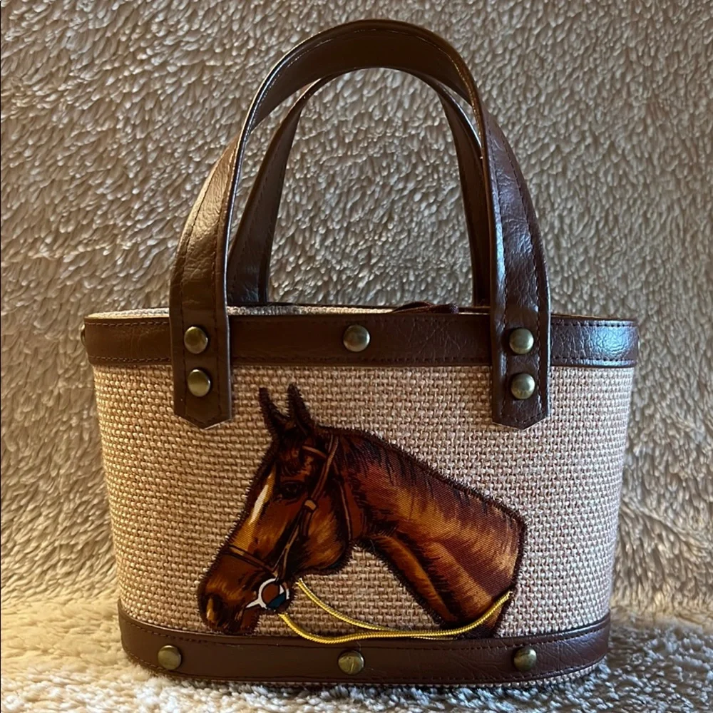 GIFT HORSE Mini Bucket Horse Bag - Picture 1 of 17